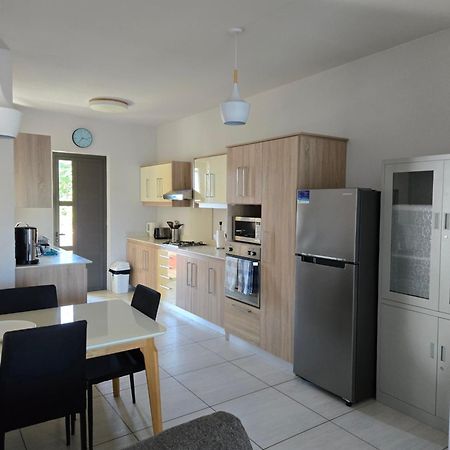 Modern And Cosy Condo: Westwood Apartments Flic-en-Flacq المظهر الخارجي الصورة