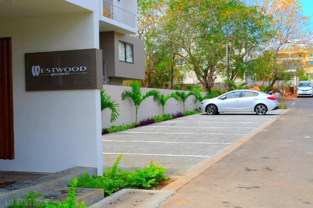Modern And Cosy Condo: Westwood Apartments Flic-en-Flacq المظهر الخارجي الصورة