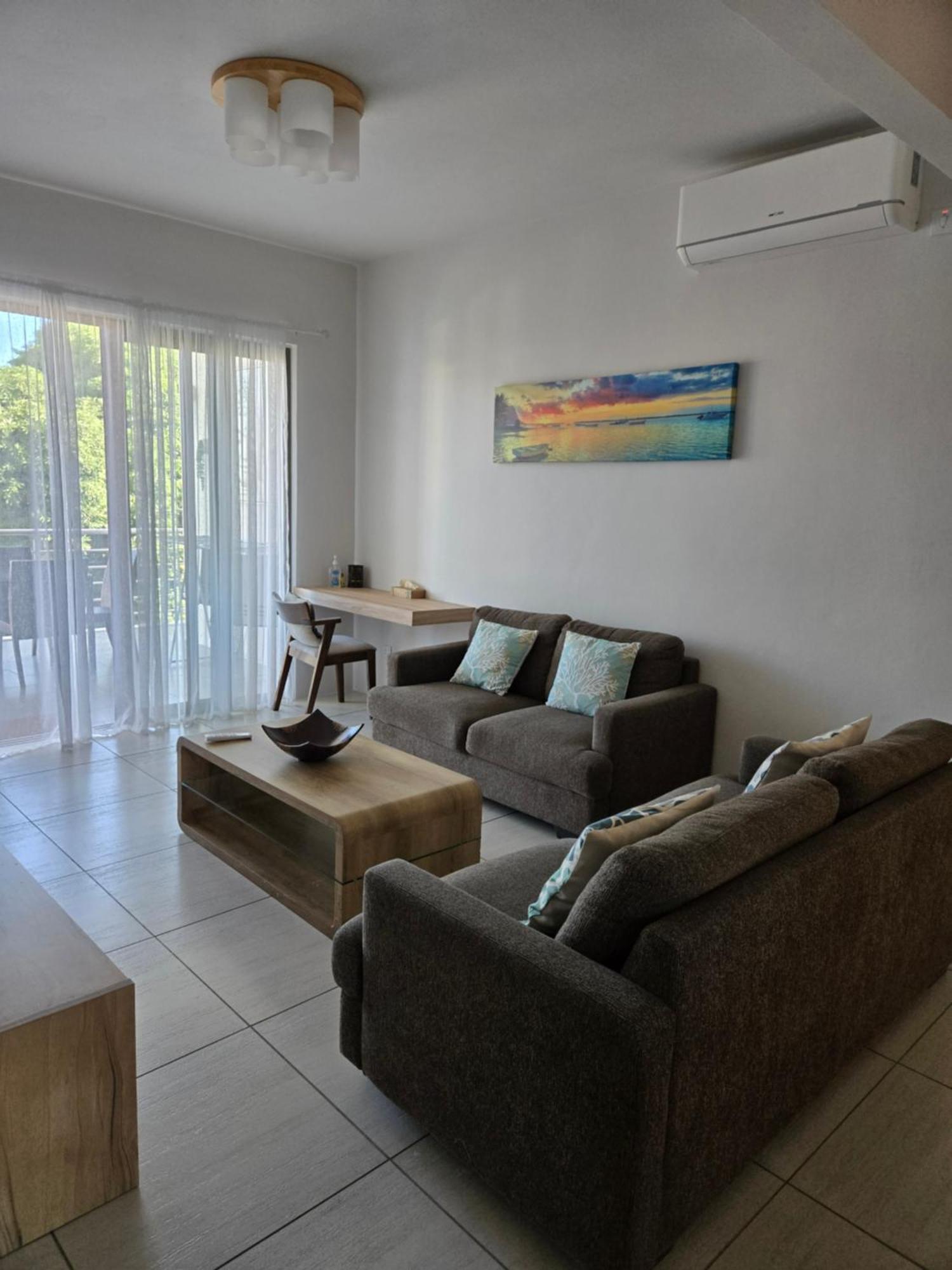 Modern And Cosy Condo: Westwood Apartments Flic-en-Flacq المظهر الخارجي الصورة